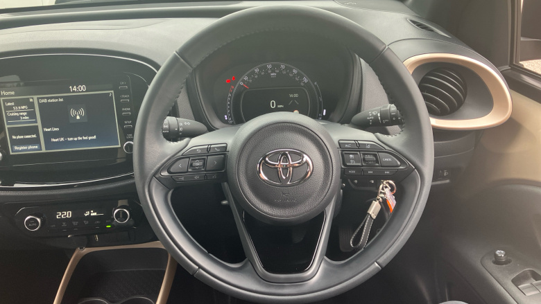 Toyota Aygo X 1.0 VVT-i Edge 5dr Petrol Hatchback